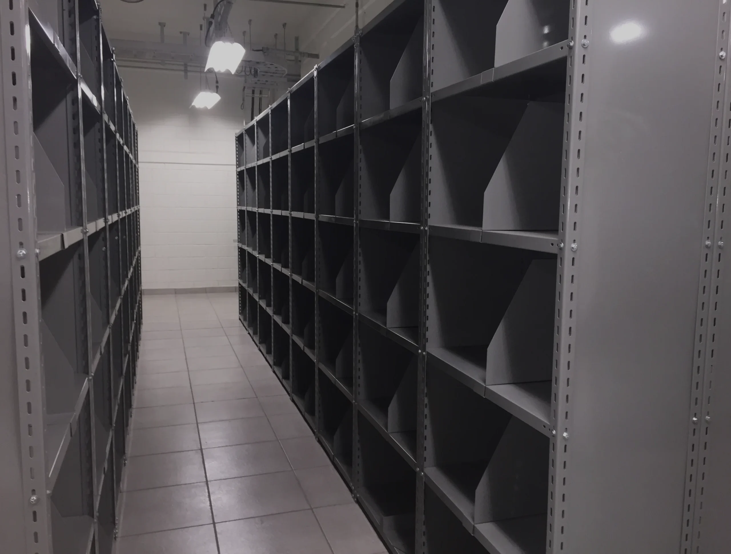 Rack de Estantería – Estral Solutions